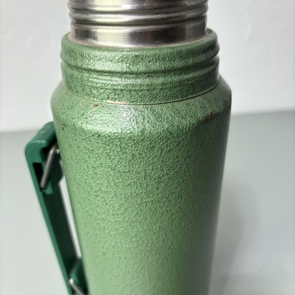 Vintage Aladdin Stanley Quart Thermos Vacuum Bottle A-944DH 32 oz Made in USA - Picture 9 of 13